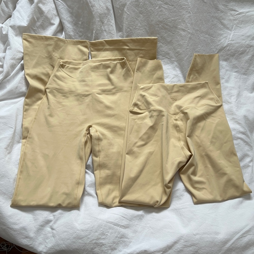 H&M Softmove Buttery Yellow Leggings Flare & Tapered